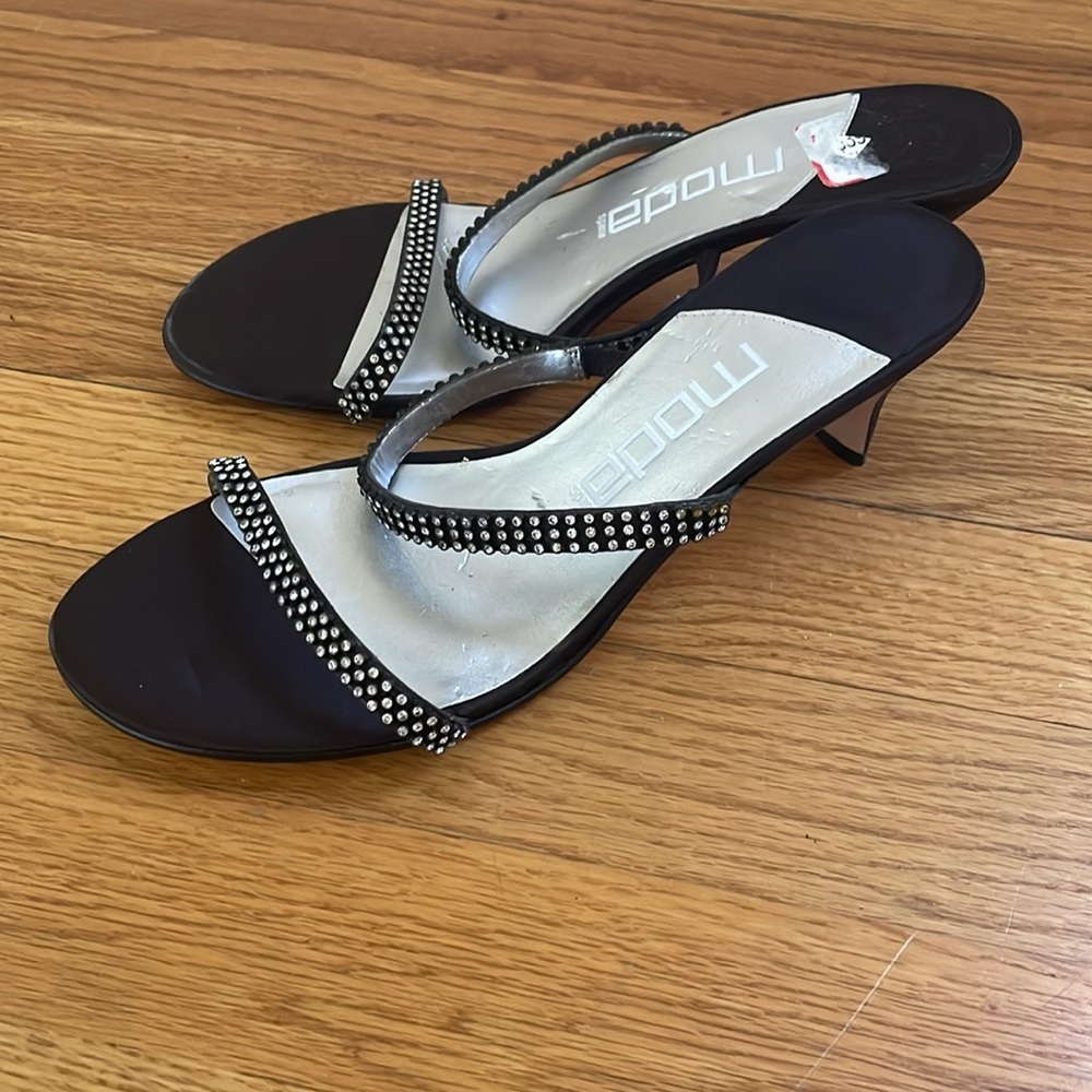 Moda Black Rhinestone Strappy Slide On Kitten Heel Mule Dressy Sandal Shoe 7M